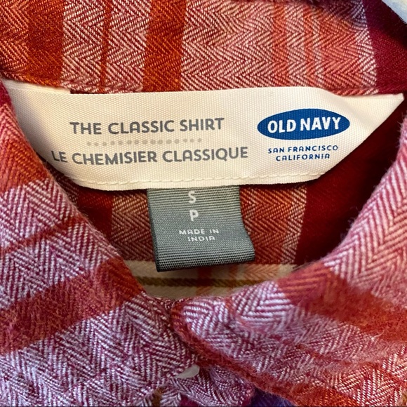 Old Navy The Classic Red Plaid Light Flannel Button Down Shirt, size Small - Picture 4 of 8